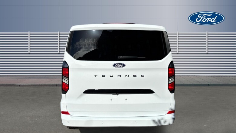 Ford Tourneo Custom 320 L1 Diesel Fwd 2.0 EcoBlue 136ps H1 Titanium 8 seater Auto